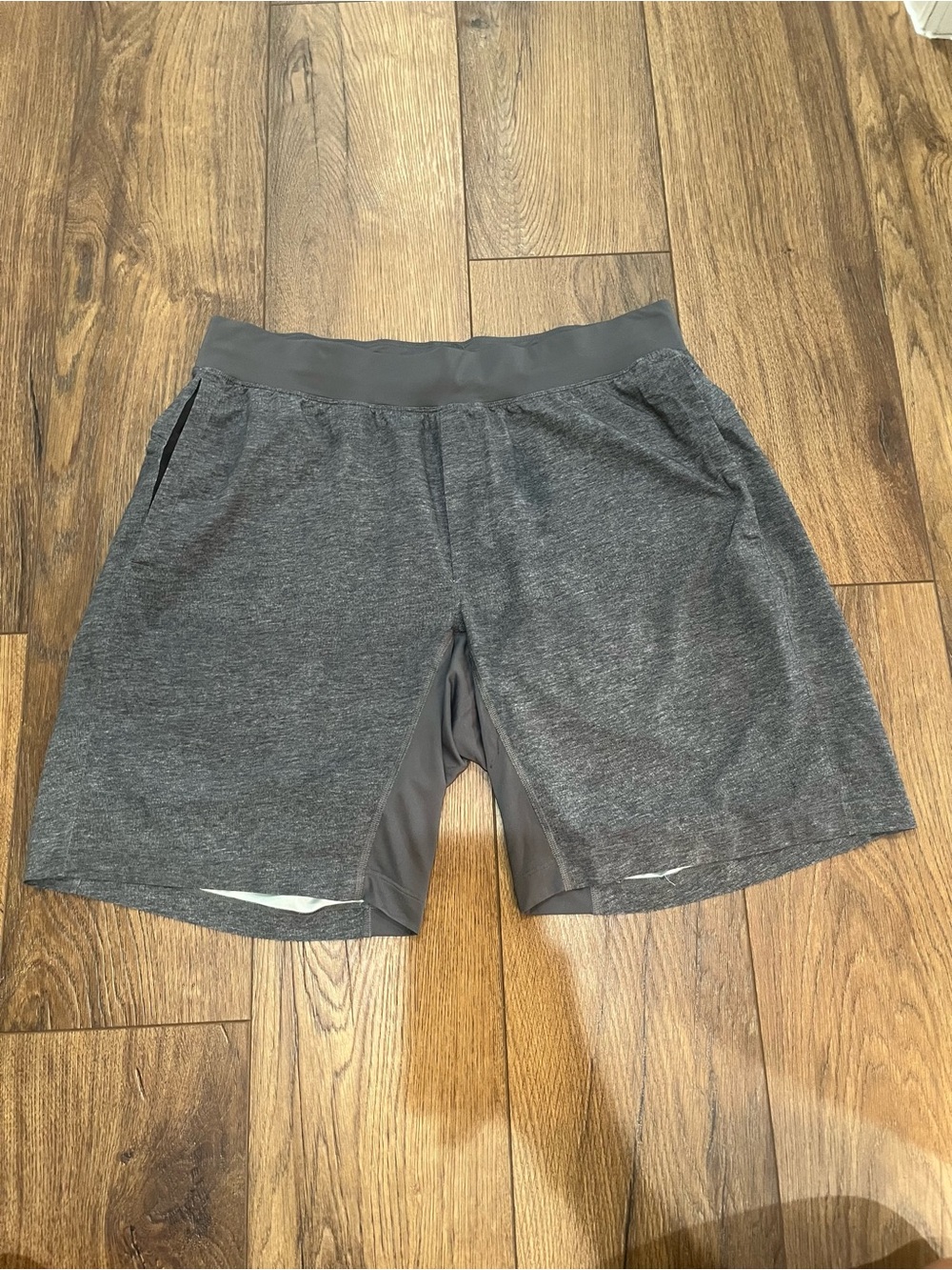 Lululemon Men's T.H.E. Shorts‎ 9" Linerless Gray Heathered Gym Workout Size L/XL